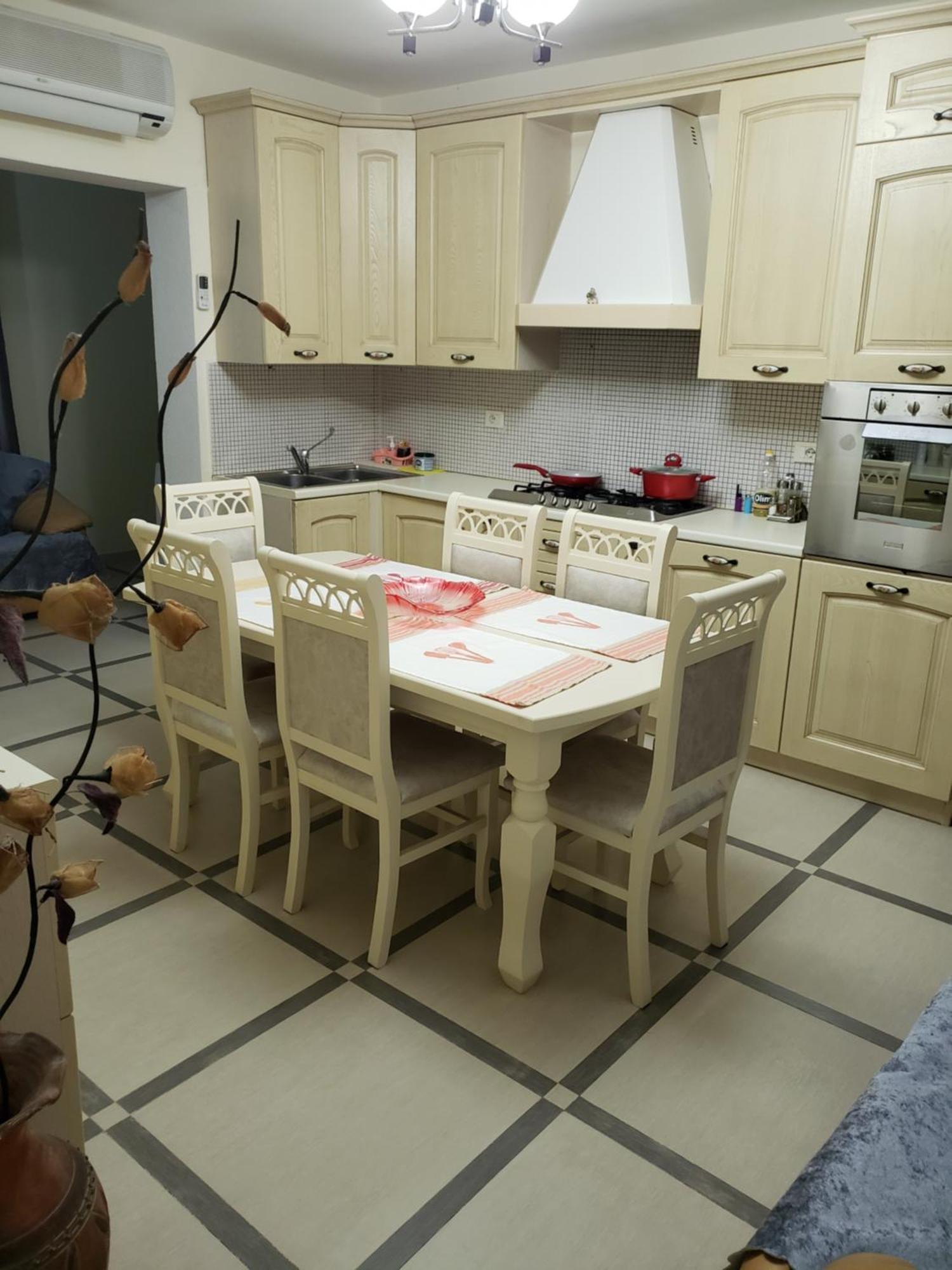 דורס Karl Thopia Apartments מראה חיצוני תמונה